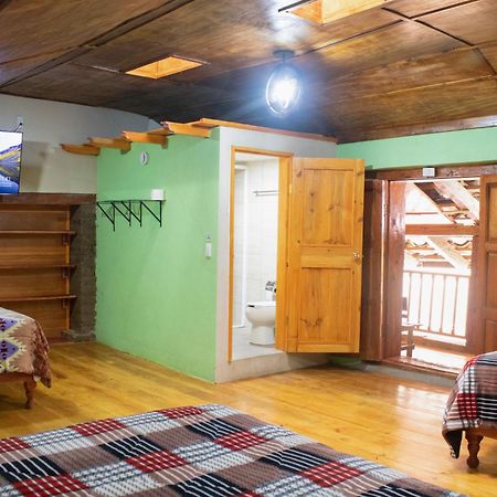 Habitacion Triple Zona Centro ซากัตลัน ภายนอก รูปภาพ